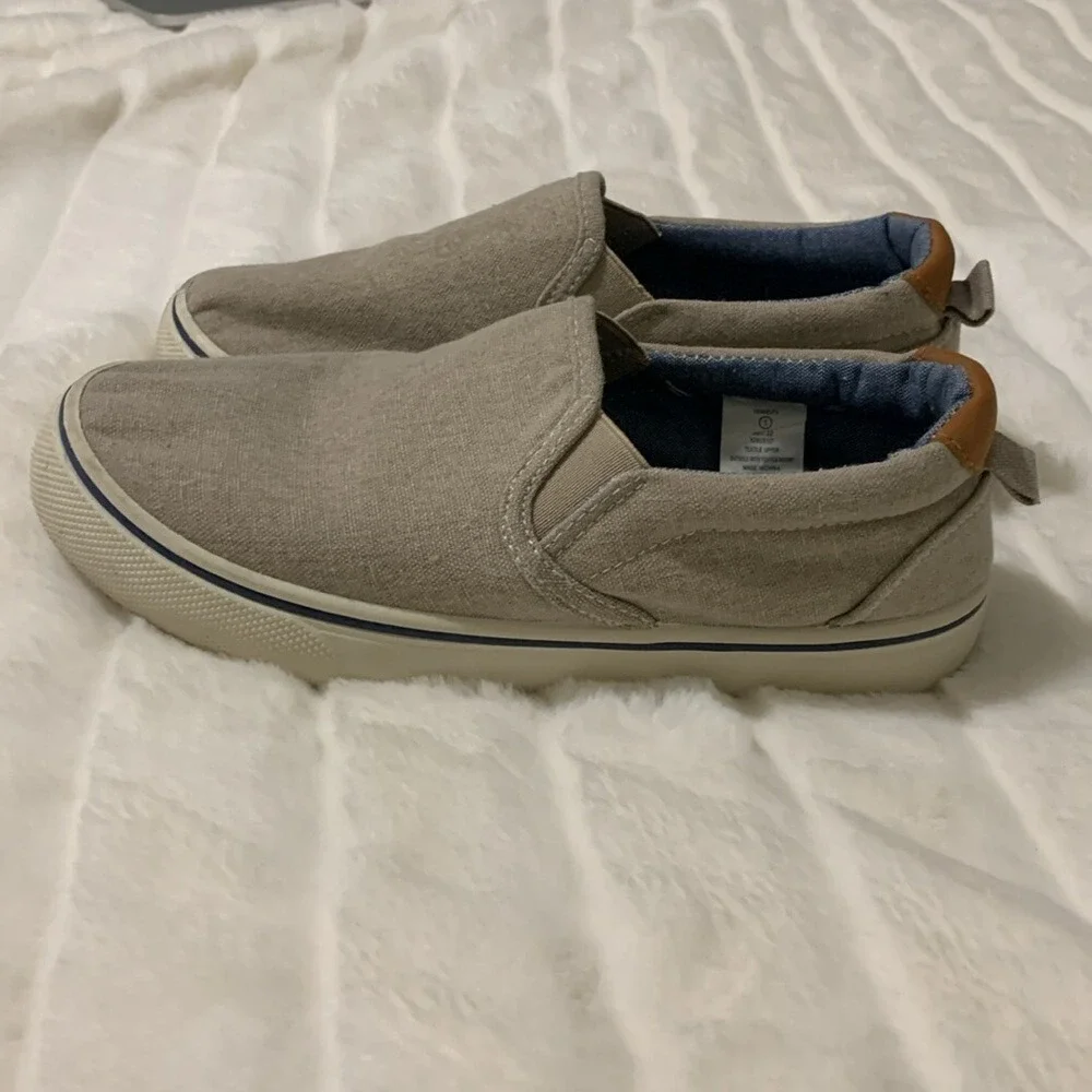 US Sports Kids‎ Boys Canvas Slip On Sneakers Tan Brown Size 1